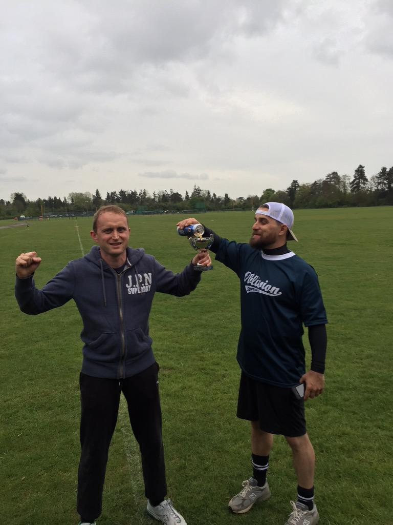 OblizSoftball's tweet photo. Celebratory drink. Cup champions. #windsorfirstball http://t.co/50y2R30fJg