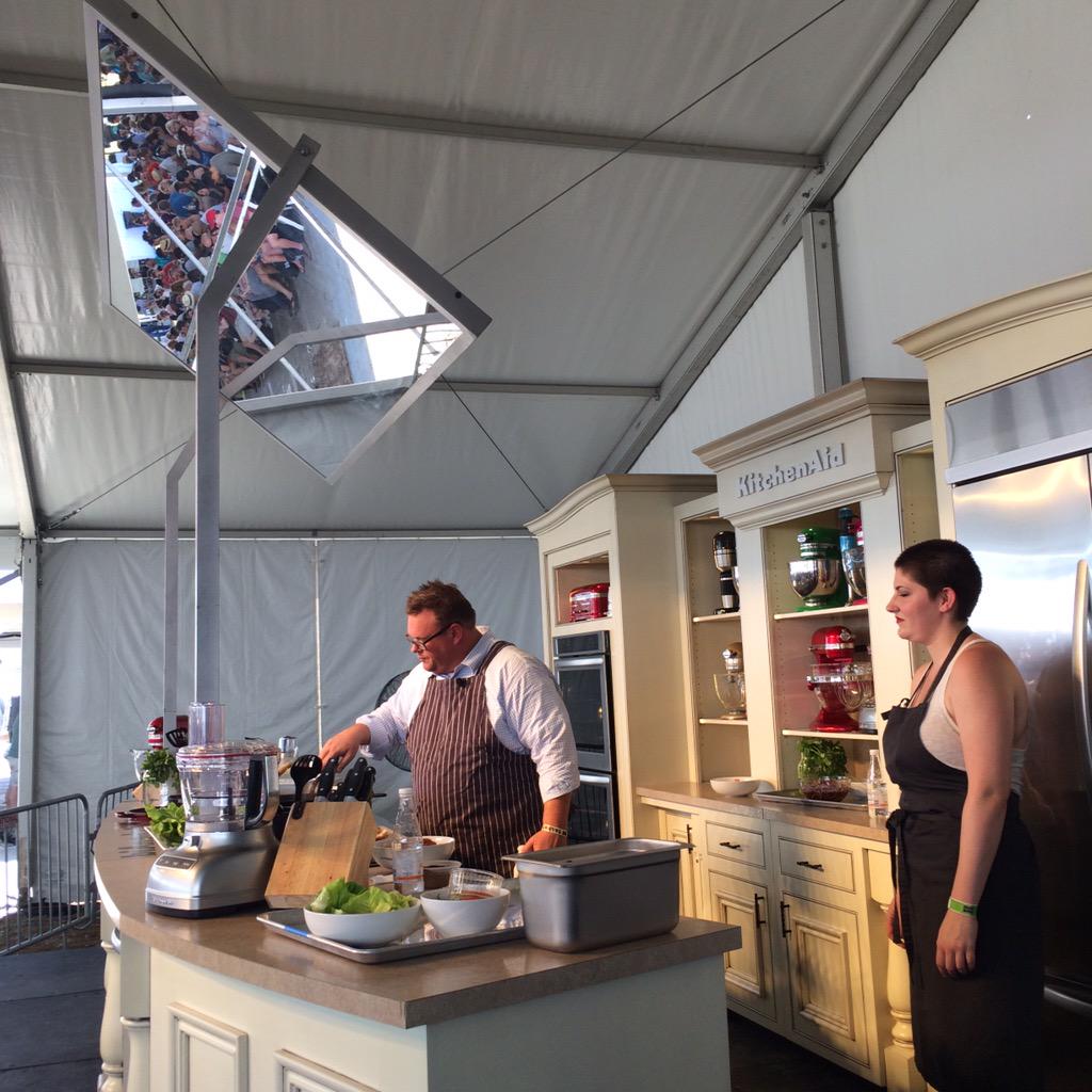 currentlysavvy's tweet photo. Chris Shepherd of @UnderbellyHOU rocking @austinfoodwine! #AFWswanked @UrbanSwank #HTXLove http://t.co/IKjHd6YmuO