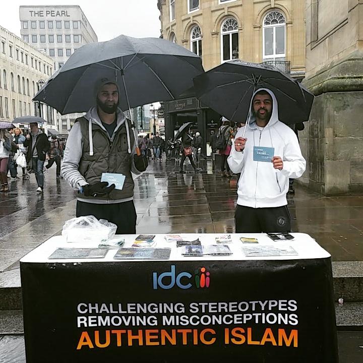 islam_diversity's tweet image. Islamic Awareness Stall today in Newcastle City Centre #AskAMuslim #ItRained
