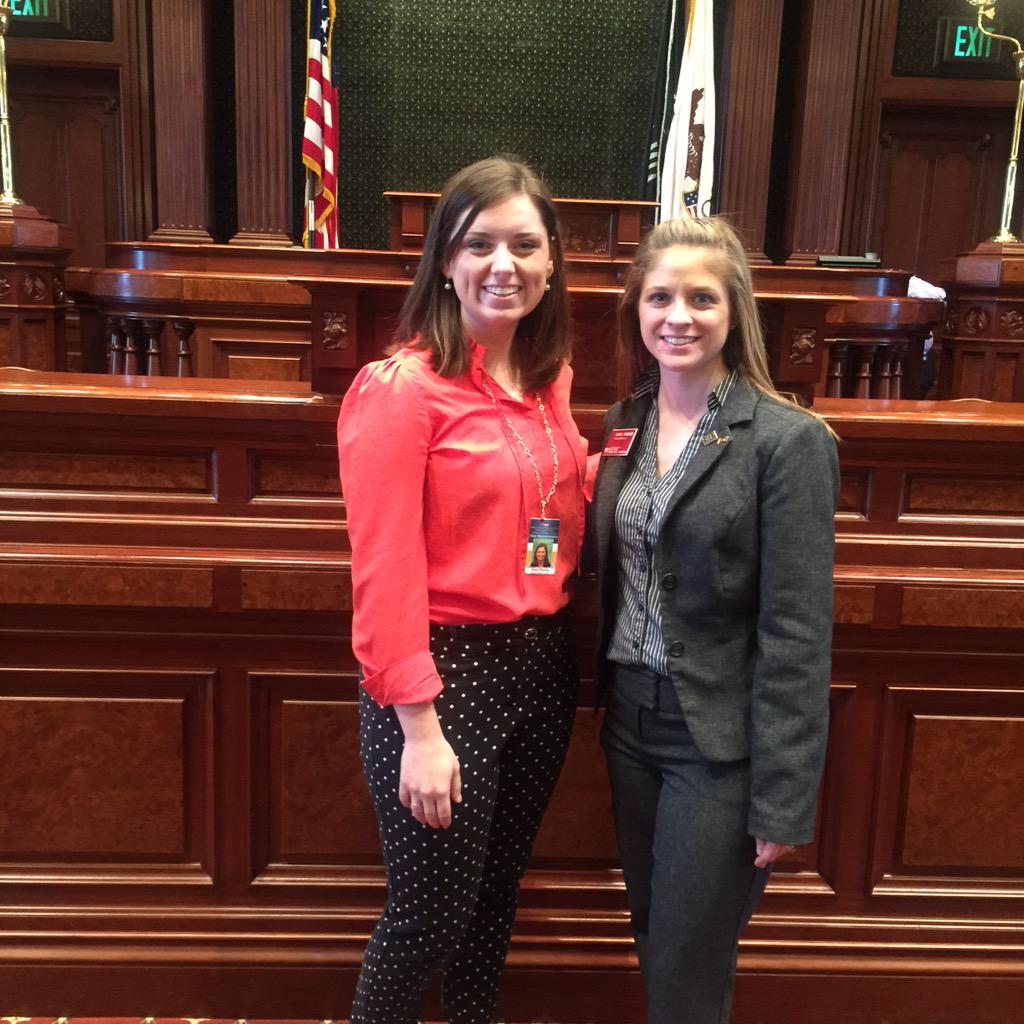 C_Greenlee's tweet photo. @AveryBourne Thank you for speaking to students attending the @PSimonInstitute Youth Government Day in Springfield. http://t.co/5x74IUrCER