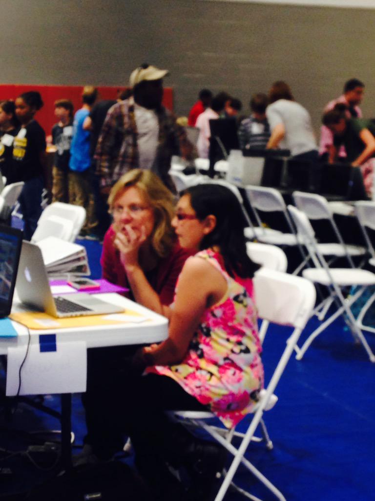 arogers_ebes's tweet photo. Kianna presenting to judges at #actestate @k5RAMitchell http://t.co/wLiuOLTdjz