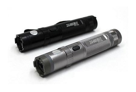 tesakov_com's tweet photo. Электрошокер фонар X-MEN HY-910A http://t.co/eF20NmVF4a http://t.co/amFwZR3pyX