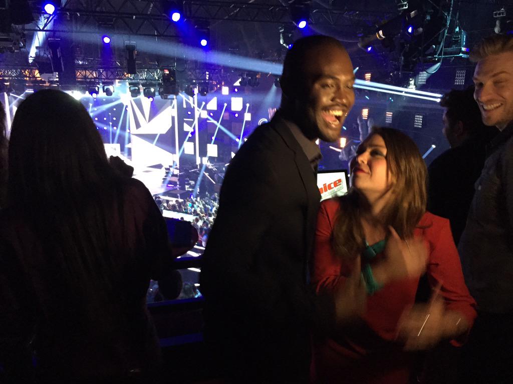 TheVoice_TF1's tweet image. #TheVoice 
@DavidThibaultKG a fait danser la V-Room !!