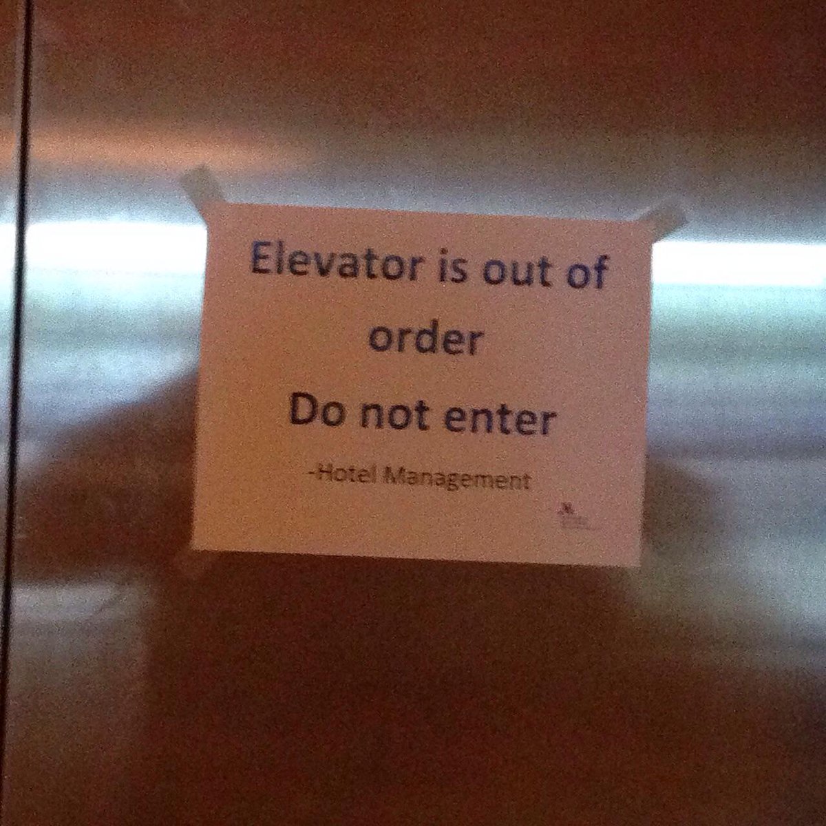 MVHotelelevator's tweet photo. Having an offday http://t.co/M045pRRnZx