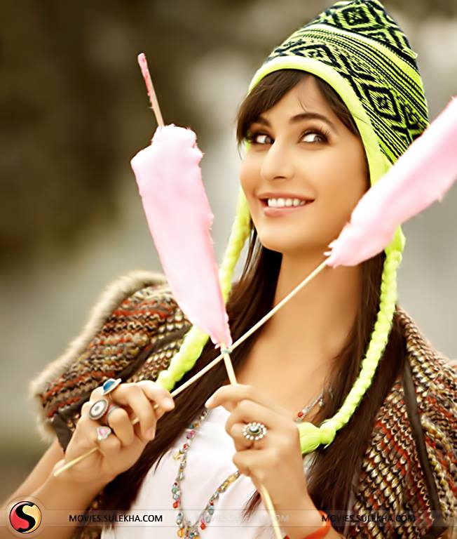 mayarkhan4's tweet photo. @kaif_katty love you very muCHHHHHH!! bEST KARIENA EVERRRRRRR :* http://t.co/LN0UrnRcbd