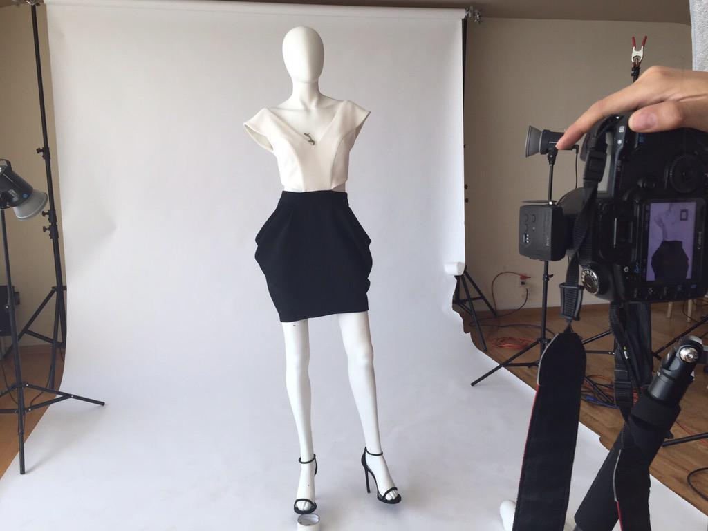 Behind the scenes. Buy only the best Mexican designers. #MexicoutureSS15