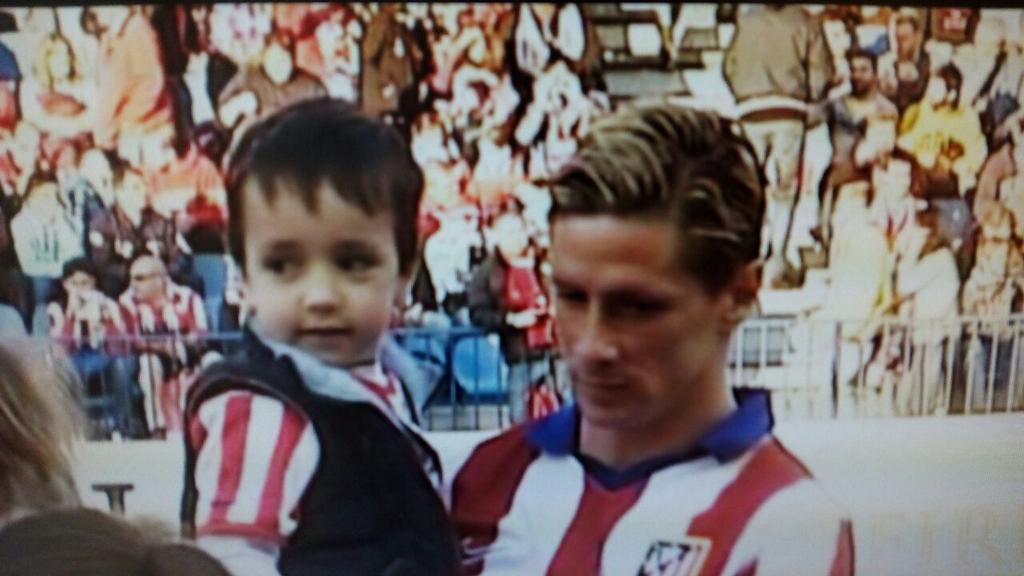 AtletiBoadilla's tweet photo. Gracias @Torres por ser parte de nuestras vidas desde aquel dia del Leganes hasta hoy @vmfeliu #Torres700 http://t.co/Iuh3f5nci4