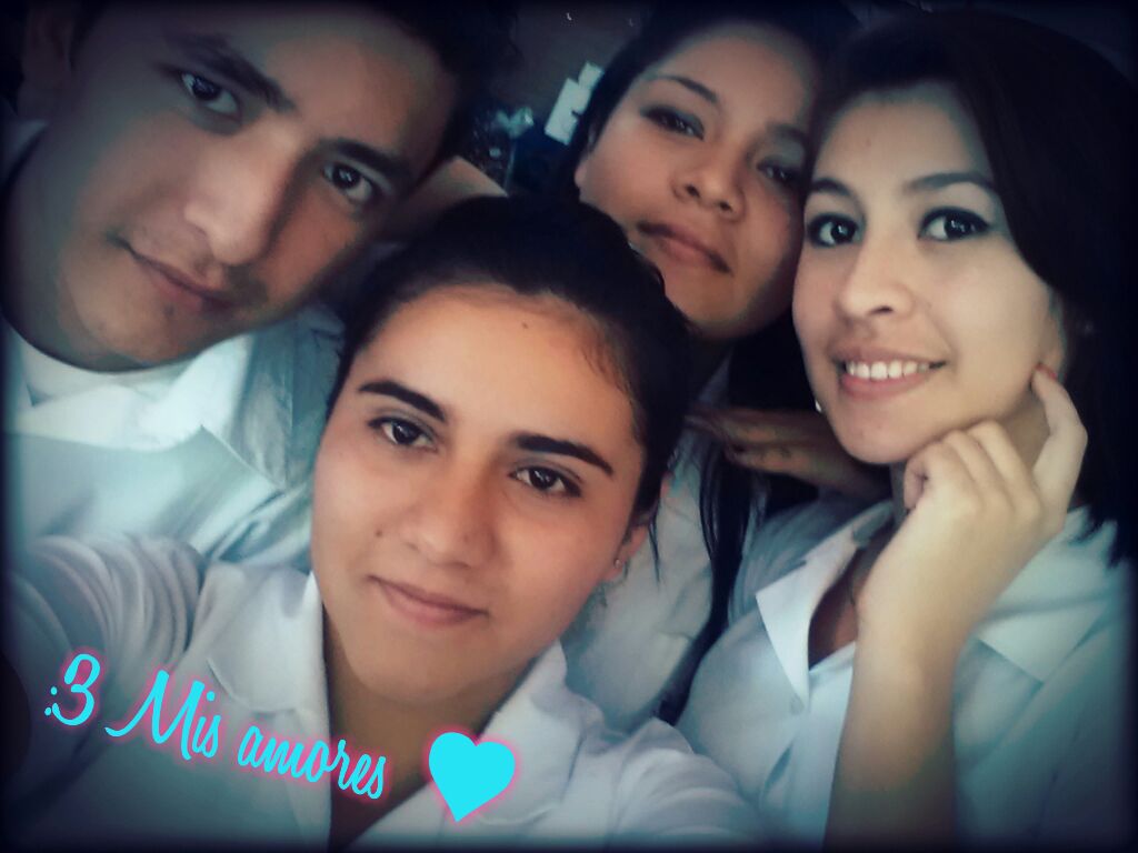 _JGabriela503's tweet photo. Si me libras del mal me quedo sin amigos #RFus http://t.co/4xTz0XoBeW