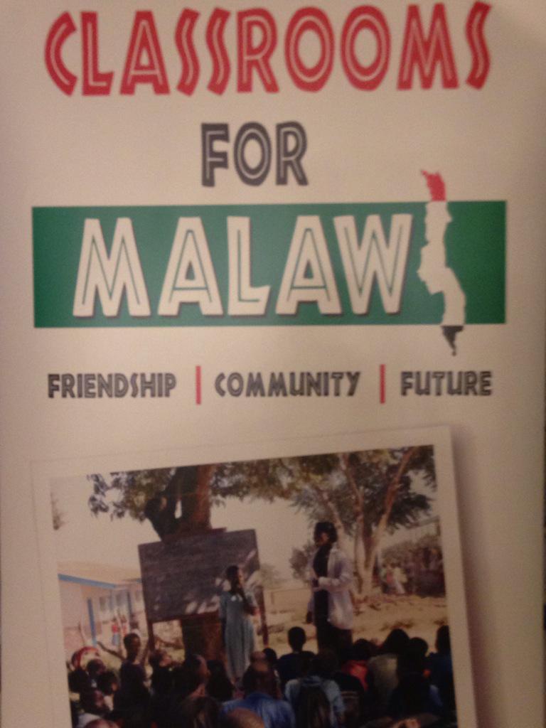 SenorDuffyMFL's tweet photo. Amazing night raising money for Classrooms For Malawi! #cfmball http://t.co/keSVaR4Owb