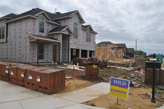 WSJecon's tweet photo. D.R. Horton's new-home sales are surging, but are entry-level buyers really that gung-ho yet? http://t.co/xqKCx54AeX http://t.co/nOcgvxlbrj