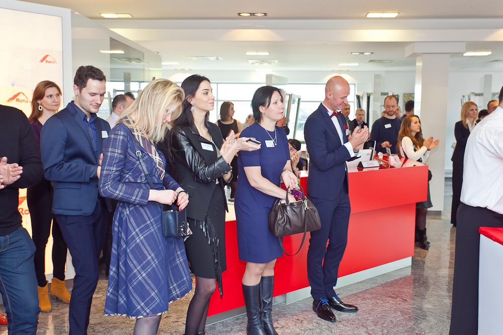 RotoFTTRU's tweet photo. @MatthiasEberlei и команда @ForbesRussia на Roto Вернисаж #roto #forbes #forbesrussia #topcompany #event #topevent http://t.co/BweaH7KqTn