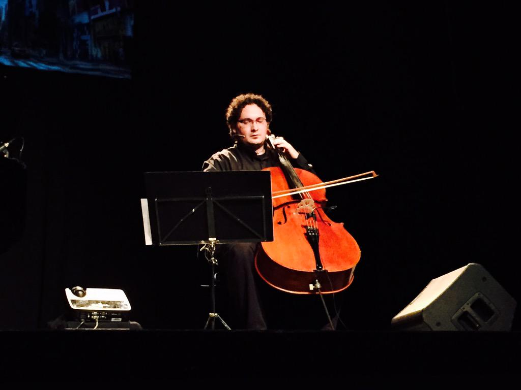 pepsoleV's tweet photo. Grans l @AlbertGamezEnri amb el piano cua i l @edmon_bosch amb el xel·lo interpretant SONS EXQUISITS
#FestaMajorÒdena http://t.co/4BPzu4MlOd