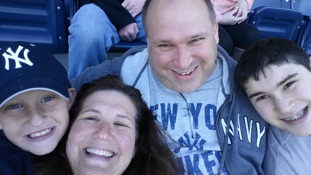 Momoftwoli's tweet photo. #catchgreatness http://t.co/Mh6YdzBaxf