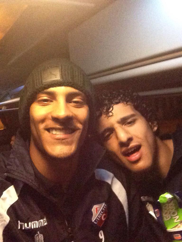 HallerSeb's tweet photo. Job done ! Back home with the team #Eredivisie http://t.co/W8qprVzFYV