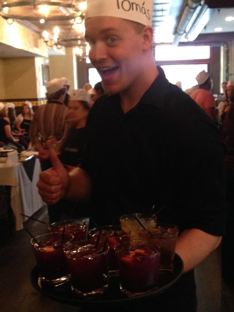 pbee's tweet photo. @latascaUSA We loved the paella class and three different sangrias! Good times! Our plan to use Uber was perfect. http://t.co/OwUbf08yff