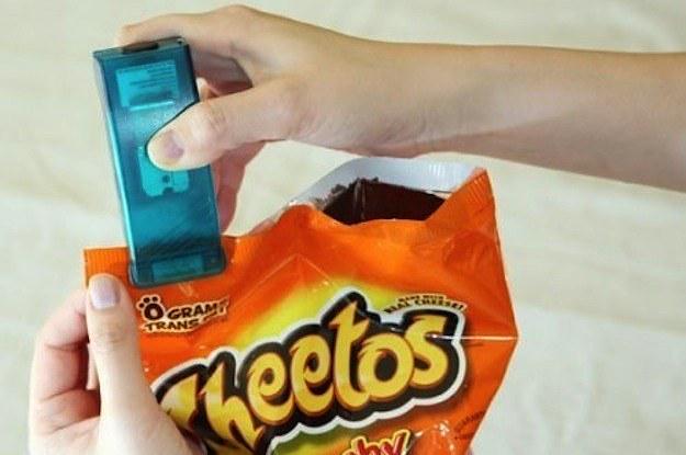 Holly Charter tweet media