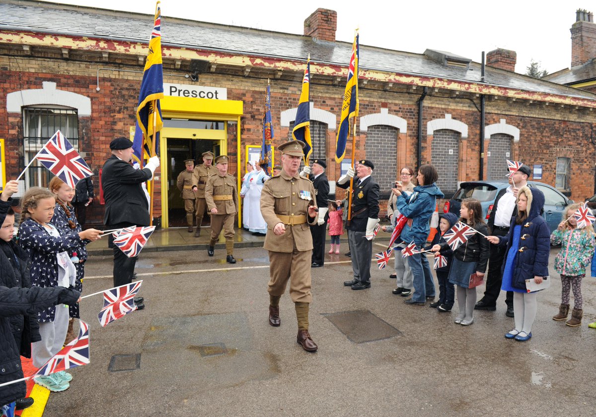 Plaque unveiled at Prescot Railway Station to honour the Liverpool Pals battalion liverpoolecho.co.uk/news/liverpool…
