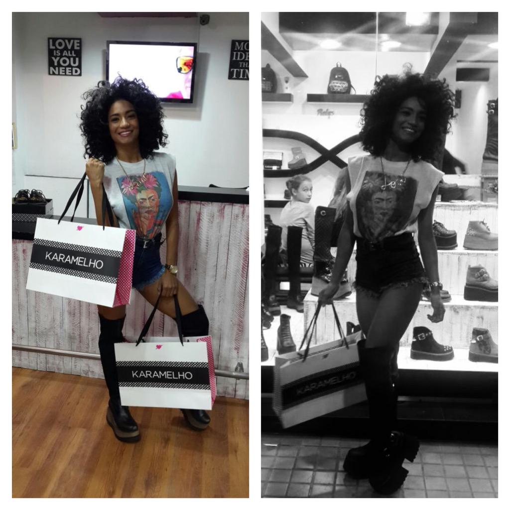katepma's tweet photo. Cordobesas pase por @karamelhoOK @PLunghitano y me lleve todo!!!!!! #shoes #Cordoba #happy 😍 http://t.co/PezsxnDGrs