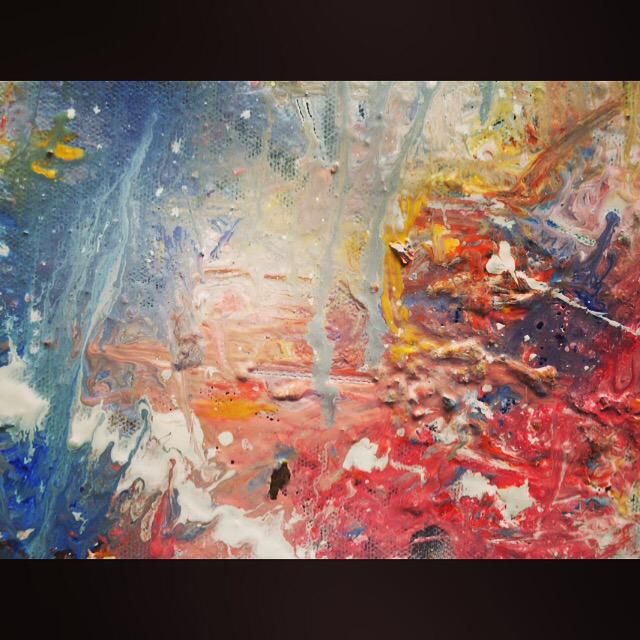 ThePaperHouse's tweet photo. #abstract #art #kyliejennerchallenge http://t.co/uP6fNdpGXK