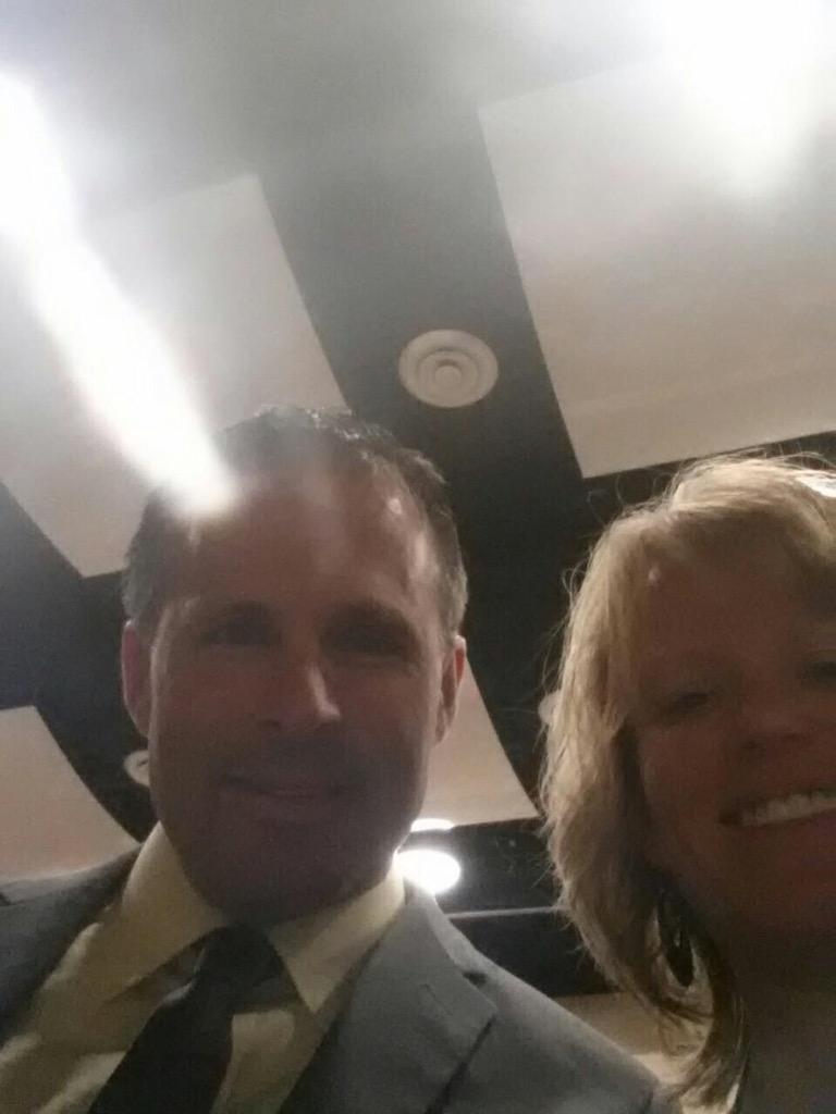 ColdChiln's tweet photo. When my parents take selfies http://t.co/sW7MxyxXXO