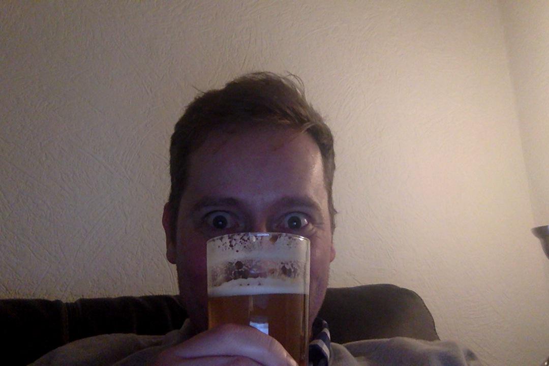 jasonmarkcook's tweet photo. Great gigs in Manc and L'pool then EPIC road closures on the way home, however, I SHALL NOT BE BEATEN. #latedrinking http://t.co/ZVTvbGqsUD