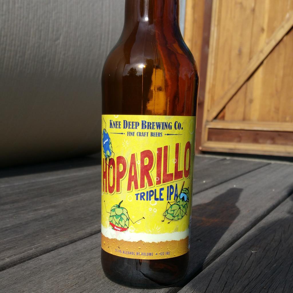 TurnTheWrenches's tweet photo. This was last night's offering. @KneeDeepBrewing #hoparillo #TIPA at a hefty 11.1% abv, and 122 ibu. #Delicious #beer http://t.co/JBfxlB2aiw