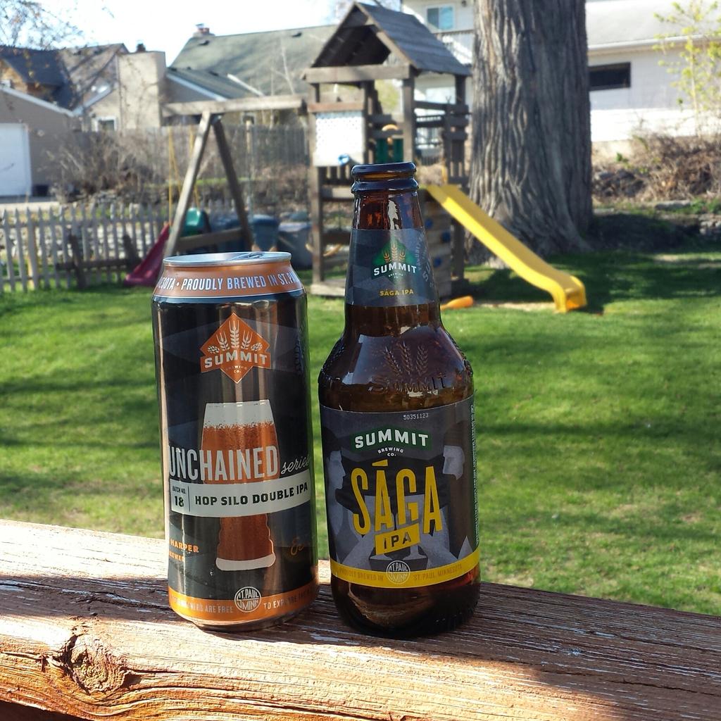 StPatches's tweet photo. Deck life, no kids tonight @summitbeer #hopsilo #lifeiscalm http://t.co/aPAhVXgpEi