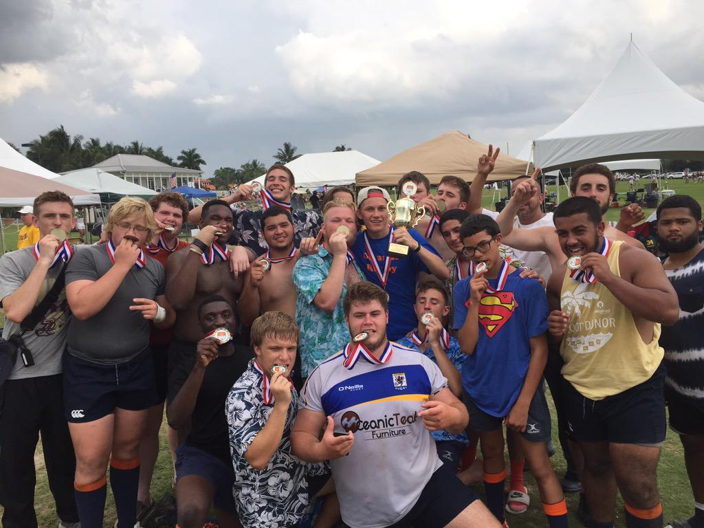 HarryAllen30's tweet photo. New state champions! 🇺🇸 http://t.co/Y7El7oCnZ6