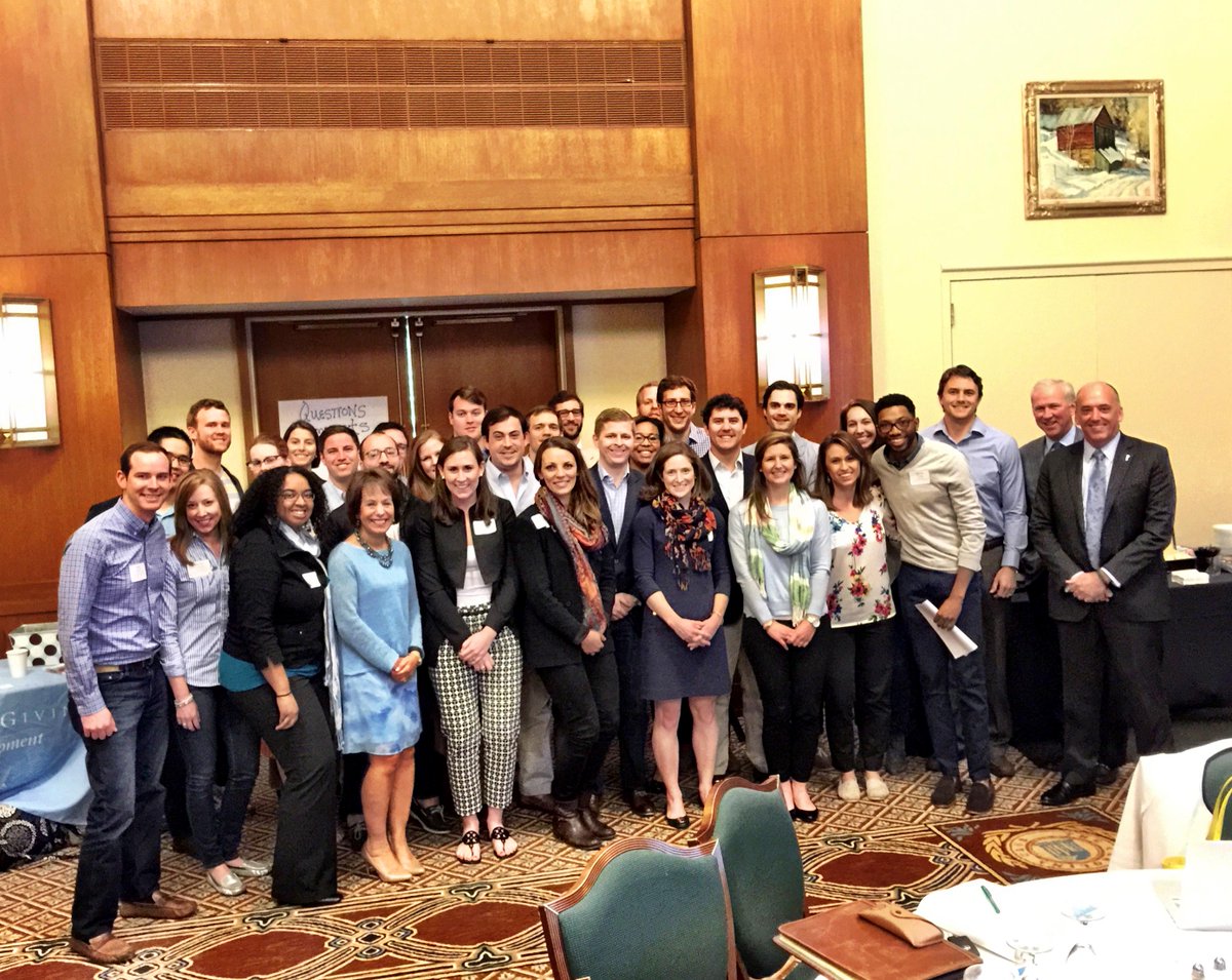 ChancellorFolt's tweet photo. Impressive group of @UNCYoungAlumni putting their @UNC experience to work to change the world! #UNCyalc http://t.co/HKnuPaBQ2M
