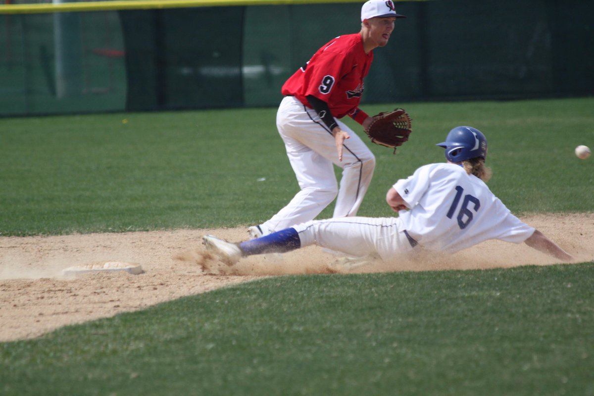 Kevin_Lytle's tweet photo. Poudre celebrates 50th anniversary with win over Loveland. http://t.co/WB3ZdEgT93 #copreps http://t.co/rcukq7I7Jh