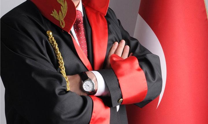 O hakimleri bakın kim görevlendirmiş KARARI ONLAR VERDİ

goo.gl/XRwaUe <a href="/bugun/">Bugun Gazetesi</a> #SilivrideTahliyeBayramı