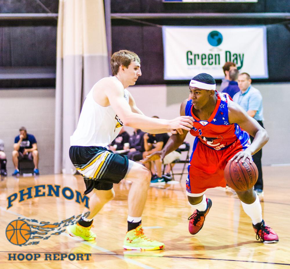 OK3Sports's tweet photo. Action at #GrassrootsTOC @Coach_Rick57 @JamieShaw5 @POBScout http://t.co/E98a8c4VMU