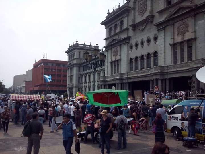 jrcomparini's tweet photo. #RenunciaYa http://t.co/snaSOXgytD