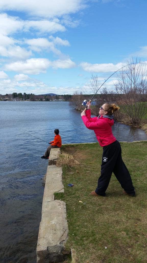 fishhore's tweet photo. My daughter launching a grub like a pro! http://t.co/NUwacg4uCX