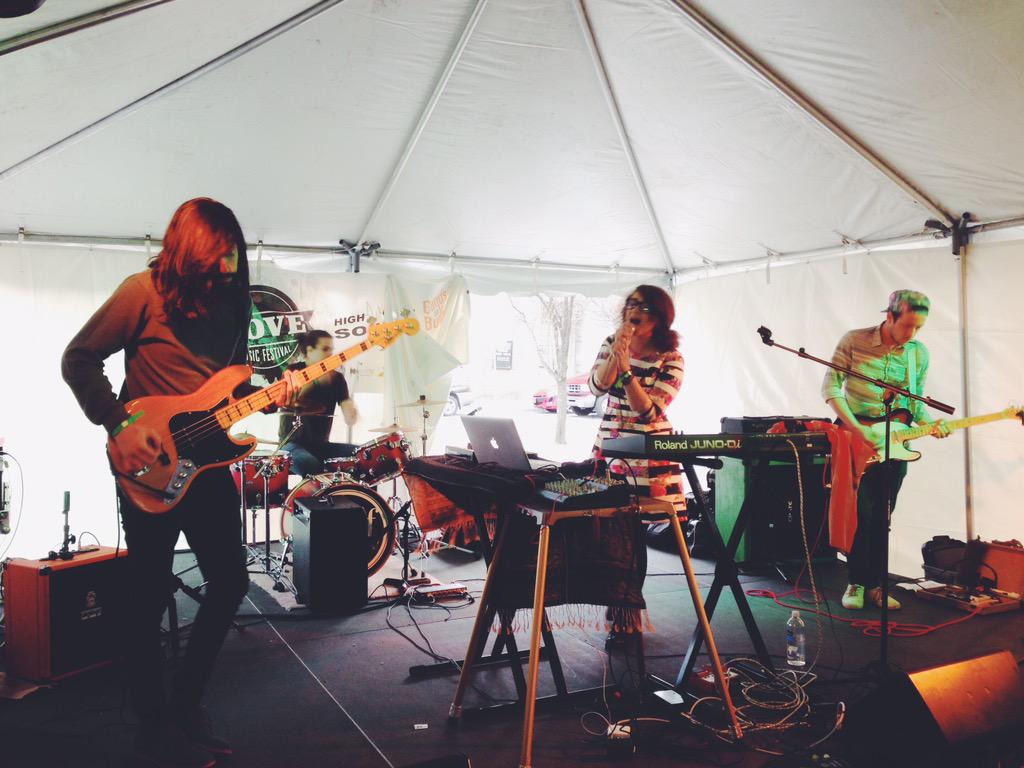 HEAFband's tweet photo. Thank you #MOVEMUSICFEST http://t.co/suQEcroffj