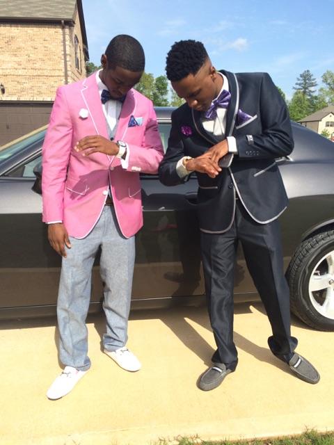 59Heauxs's tweet photo. Me and bro pop out the cutt dabbin๐ฅ๐ฅ#FFnoFendi #prom2k15 #promicide #leavenowitness http://t.co/St2dPgLWE0