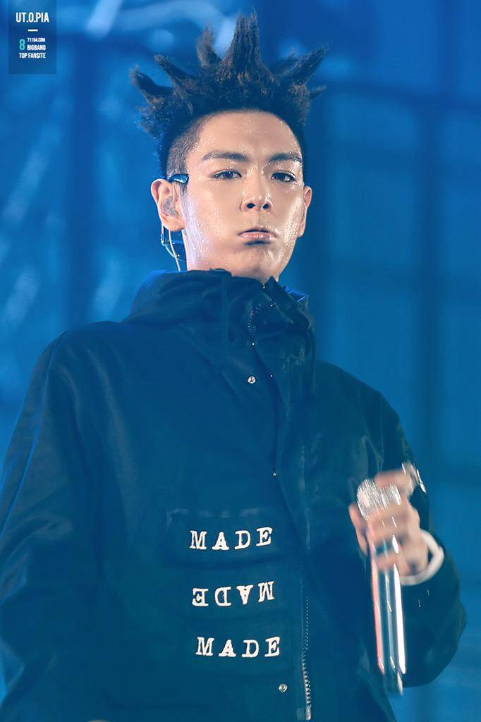 TOP_BIGBANG_FAN's tweet photo. [MADE TOUR] #TOP @ BB concert - D1. (Cr. Topofpop , ut.o.pia) http://t.co/kfOFPcuzuo