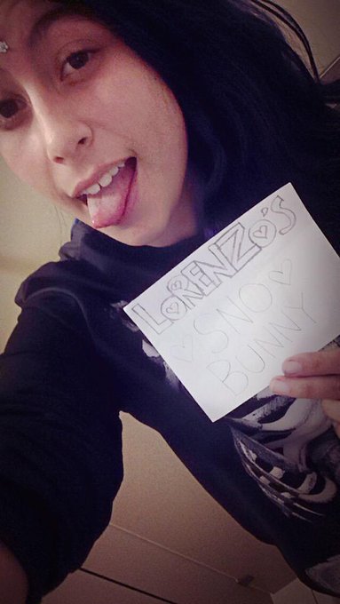 Sign for @ZoUnderground 💕💕 Want one? #BribeMe http://t.co/jFwpUWPVKU<a class="tags" target="_blank" title="On Twitter" href="/?out=eyJ0eXAiOiJKV1QiLCJhbGciOiJIUzUxMiJ9.eyJpYXQiOjE3MjMyMTU2MDMsImlzcyI6InR3cG9ybnN0YXJzLmNvbSIsIm5iZiI6MTcyMzIxNTYwMywiZXhwIjoxNzU0NzUxNjAzLCJyZWRpcmVjdF91cmwiOiJodHRwczovL3R3aXR0ZXIuY29tL1pvVW5kZXJncm91bmQifQ.iZwZVWu0AHgNuRS5OMLx1X-GqPhsn8q_RqeyFGopRQmYAg3MlyZlI5_FIPowgh2suhX0zQHA6DgDp_tg8CCDTw">@ZoUnderground</a><a href="/tag/bribeme"class="tags">#BribeMe</a>