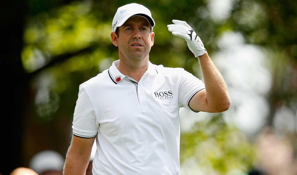 PGATour's tweet photo. Erik Compton has birdied 4 of his first 5 holes in Rd3 to take a one-shot lead @Zurich_Classic http://t.co/TIWunhFJWT