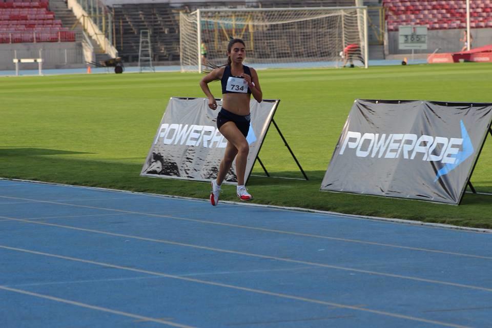 camilarivas9's tweet photo. 1500, mejorando!! Campeonato Nacional Adulto y juvenil @KMP_oficial #deportistaKMP http://t.co/cmvowgY2pd