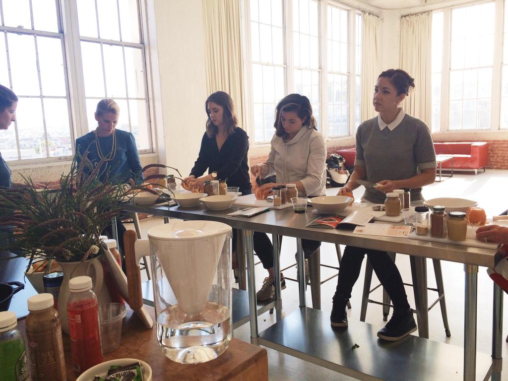 somawater's tweet photo. Day 2 of #sunriseSF calls for a cooking class. #MadetoMatter brands @SujaJuice and @OLLYnutrition are here too! http://t.co/pxk8pKYOnY