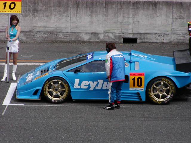 園長 ２００３年撮影ｒｇｓミラージュｇｔ１ カウンタックレプリカの１台エンジンはシボレーを積んだアメリカンなイギリス車 Http T Co Ez9rv4yjj9 F1 F1jp Sformula Supergt Http T Co Kxnmmhv7li