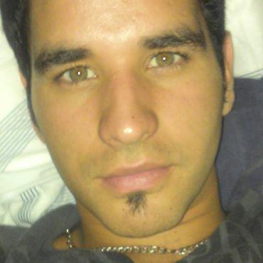 Nana_Trulala's tweet photo. @gastonfer19...Cuentales a tdos q qued tan roto q feliz no heraaa...y q tdo iva a ser Imposiibleeee, Imposibleee♥♥♥ http://t.co/9Hpb02Vom7
