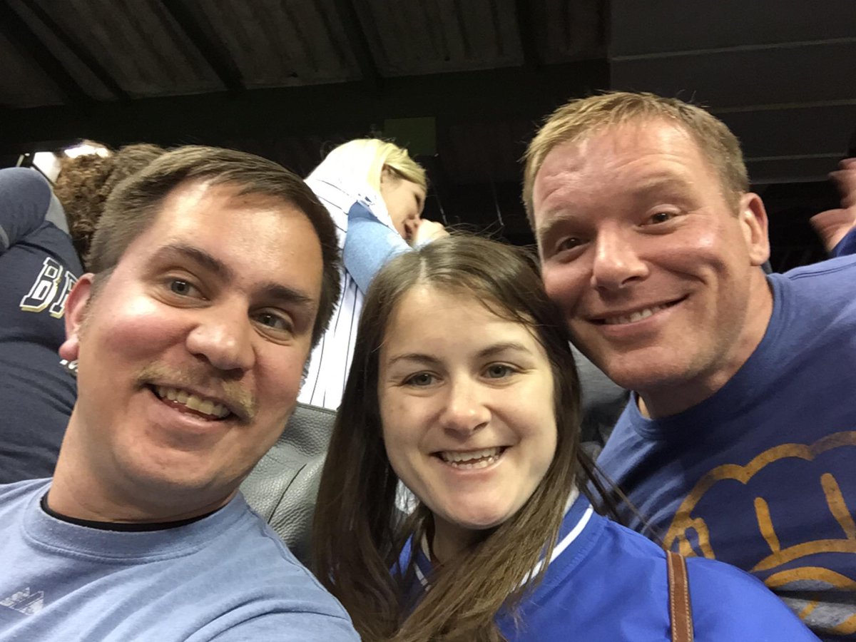 soapdawg98's tweet photo. Brewers game (@ Miller Park - @mlb for @Cardinals vs @Brewers in Milwaukee, WI) https://t.co/LIDwrjJOXr http://t.co/JOmDhHX4C9