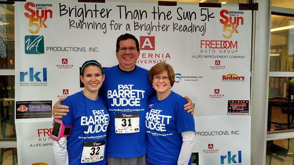 PatBarrettJudge's tweet photo. It's Brighter than the Sun at the 5k at Alvernia. #BerksCounty #PBFJ http://t.co/TjYCa7C1W7