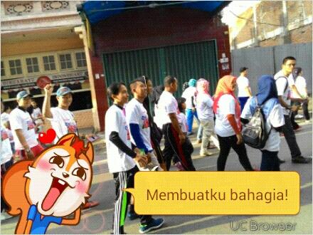 ayus_man's tweet photo. Yuk jalan santai@Telkomsel http://t.co/F0EIV9s8jP