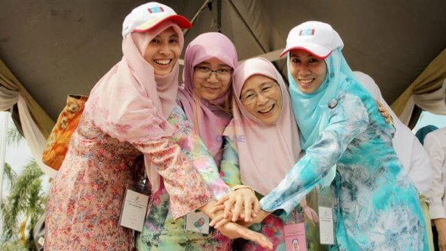 n_izzah's tweet photo. Jelajah Permatang Pauh #KakWan4PP http://t.co/6V22w46P2u