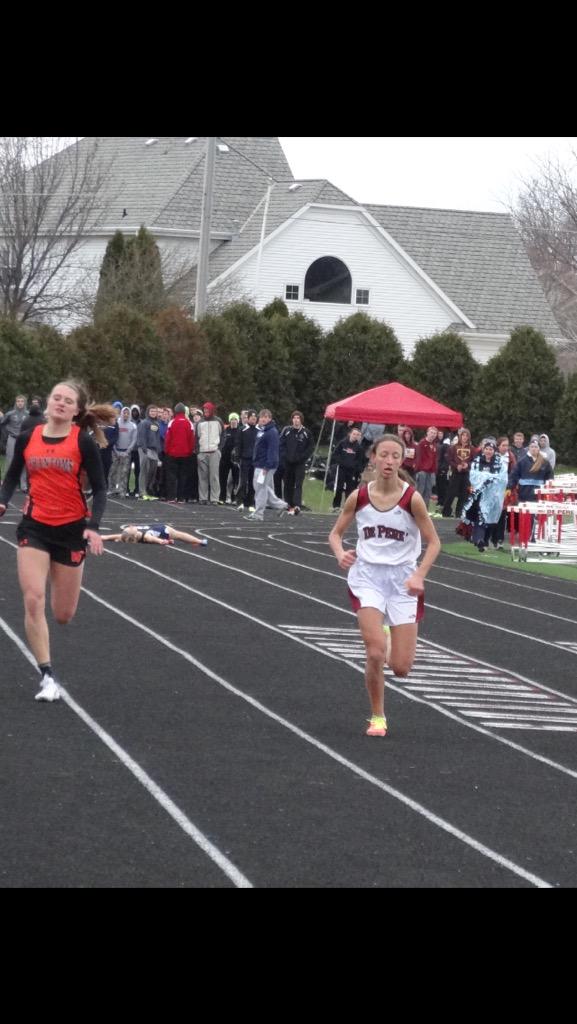 clairevb21's tweet photo. When you realize you hate running http://t.co/ClHR4n3j4z
