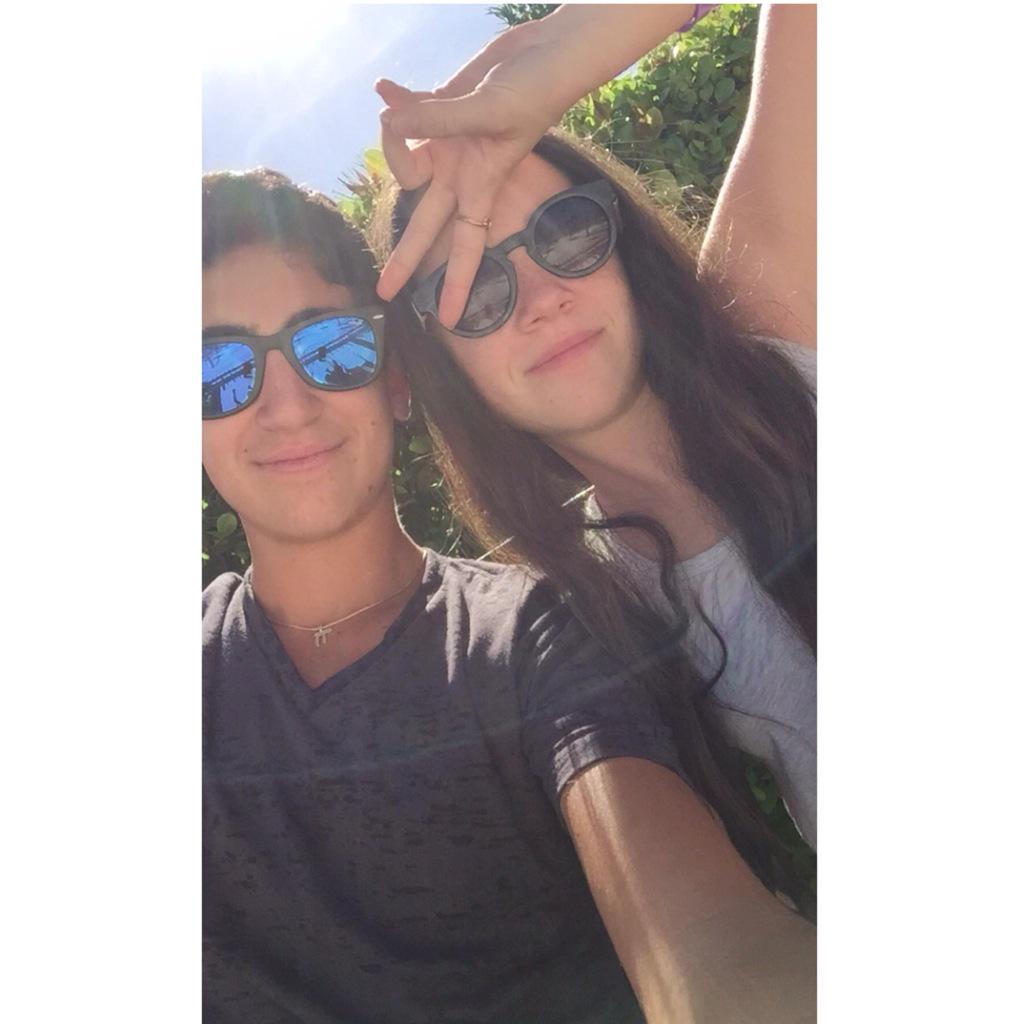 ninettes1234's tweet photo. Happy Birthday Morris!! Have a good one! 🎉 @madesman123 http://t.co/yfr7dP9Hc0