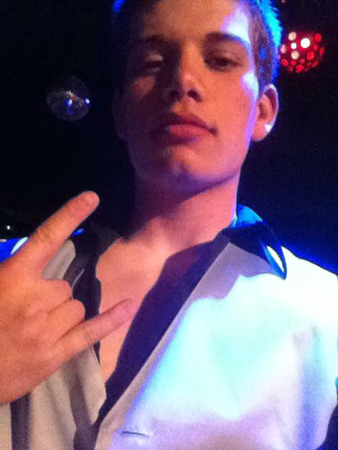 MasonRuhlman's tweet photo. #Thememoryroom http://t.co/qp3JqgYXJB